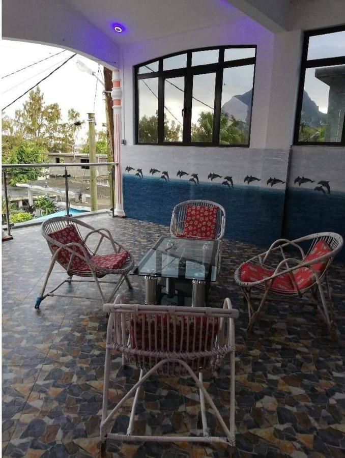 Justice Seaview Apartment لي مورن المظهر الخارجي الصورة